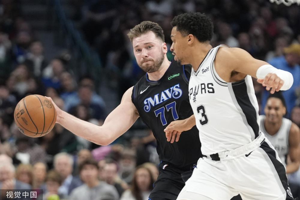 他在国际比 他在国际比